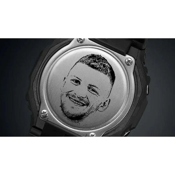 שעון יד השרדות לחייל קרבי עם חריטה אישית Monograma